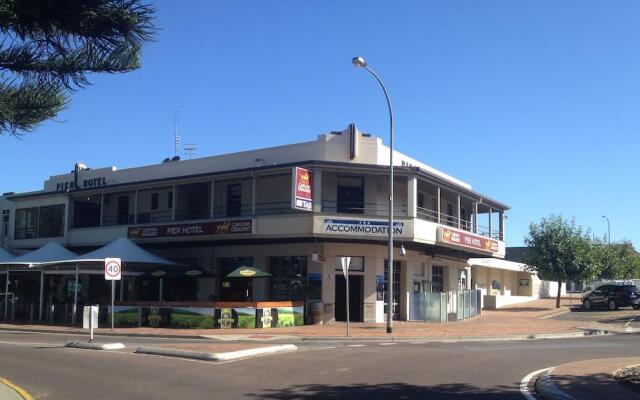 Port Lincoln Pier Hotel