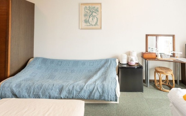 Petit Hotel Southern most – Guest Rooms – Shodoshima