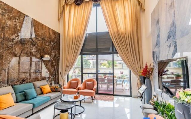 Yingde Baodun Lake Pool Hot Spring Villa