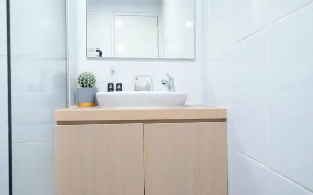 Blue Toned 1Br Apartment At Tokyo Riverside Pik 2