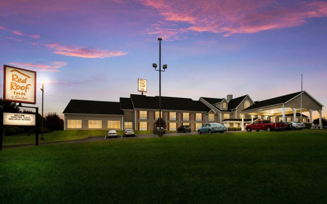 Red Roof Inn & Suites Knoxville East