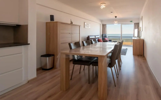 Apartment in Mariakerke With Stunning Sea View
