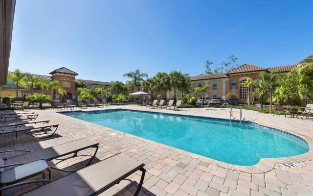 Homewood Suites by Hilton Sarasota