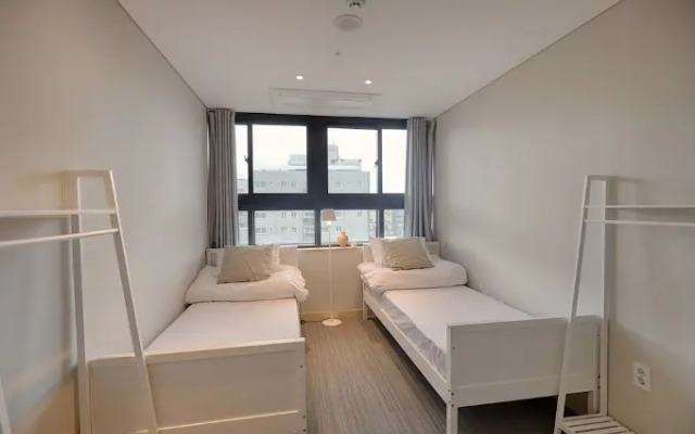 Upflo House Dangsan - All you can enjoy