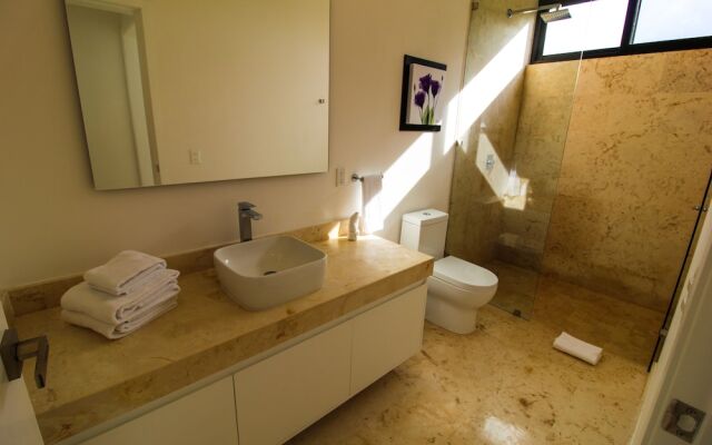 Bahia Principe Vacation Rentals - Four-Bedroom House