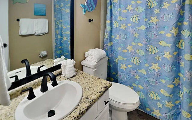 Emerald Towers by Panhandle Getaways