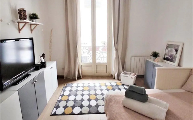 Ceci's home - Few steps from Monaco WITH PARKING