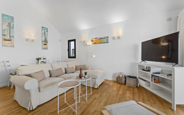 Apartamentos Playa Bastián