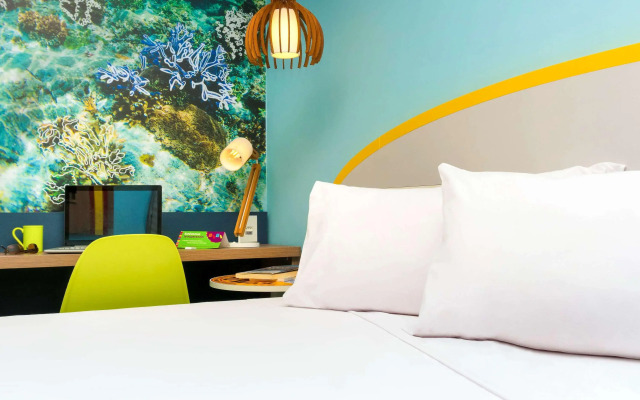 Delphin Surf Hotel