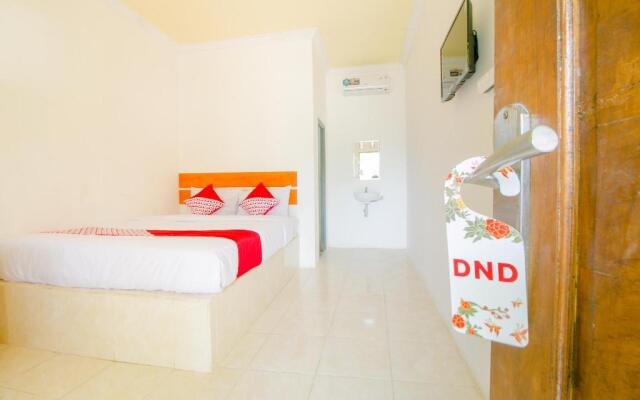 OYO 921 Hotel Ratu Pantai
