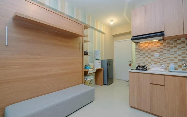 New Modern Studio Apartment at Green Pramuka City
