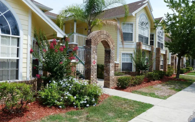 Laguna Bay Villas