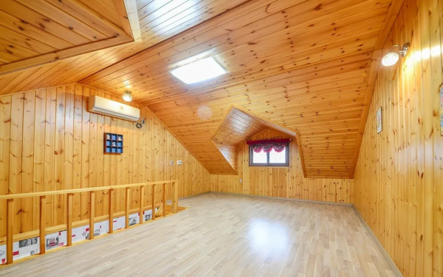 Geoje Gaonara Pension