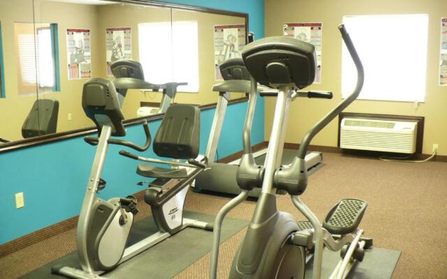 Baymont by Wyndham Ardmore I-35