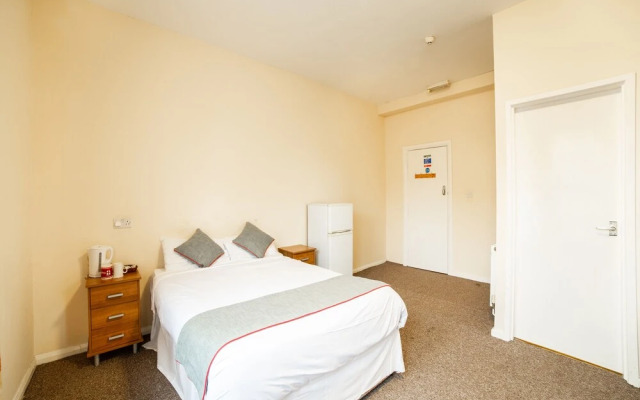 The Carlton Hotel