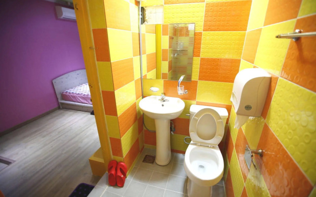 Bluefish Guesthouse - Hostel