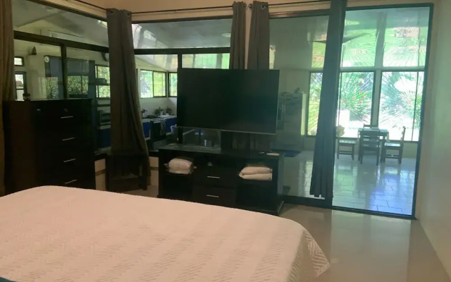 Beachfront House Punta uva