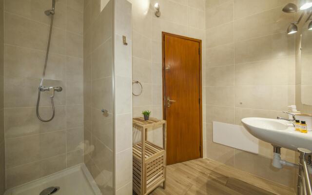 B23 - Rising Sun Apartment