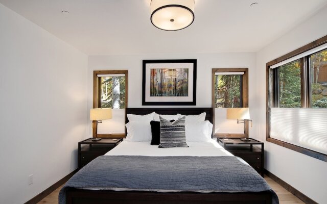 Greenhill Court Chalet