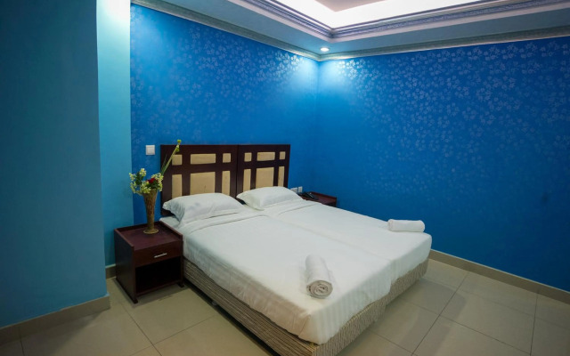 Euro Hotel and Apartments