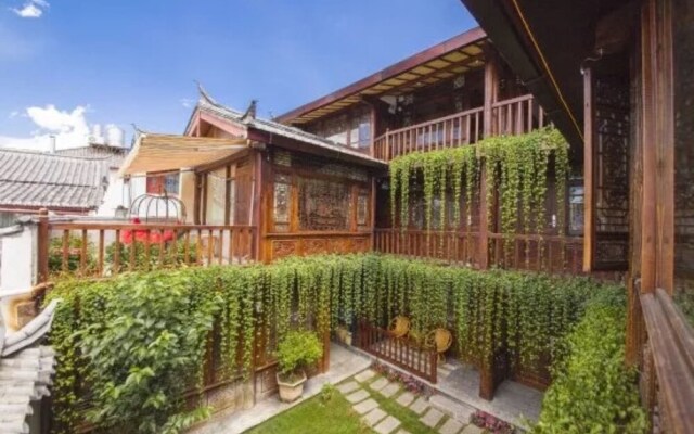 Lijiang Yupin Courtyard Inn