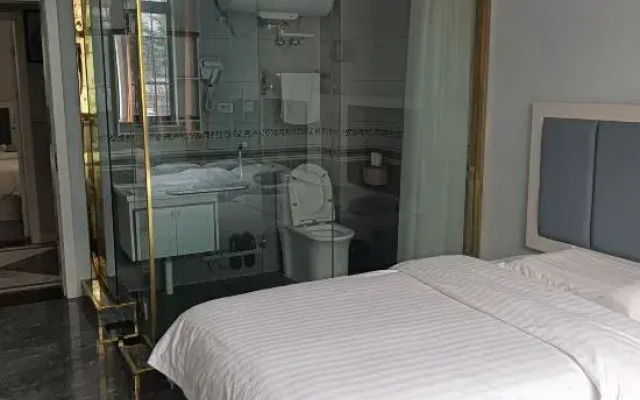 Yunzhihai Hotel (Huashan Visitor Center Branch)