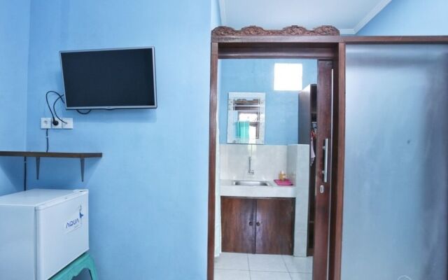 RedDoorz @ Raya Kerobokan 2