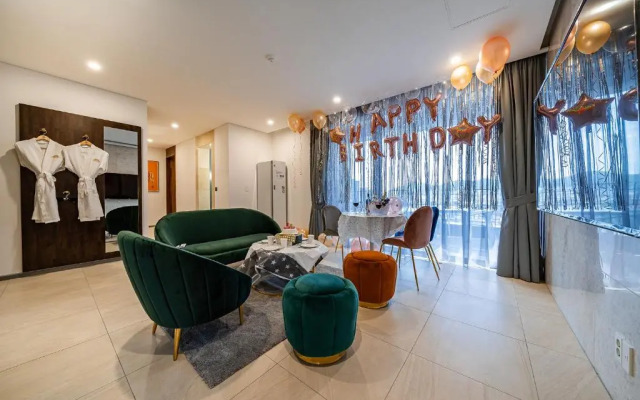 HOTELRU136