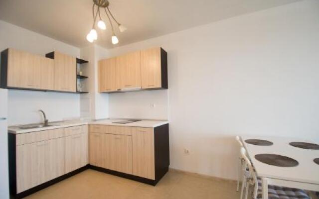 Sunrise Apartments