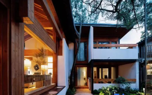 Lijiang Ruixi Xijianshu Yinluxury Fragrance Hotel
