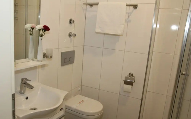 Kispet Deluxe Hotel