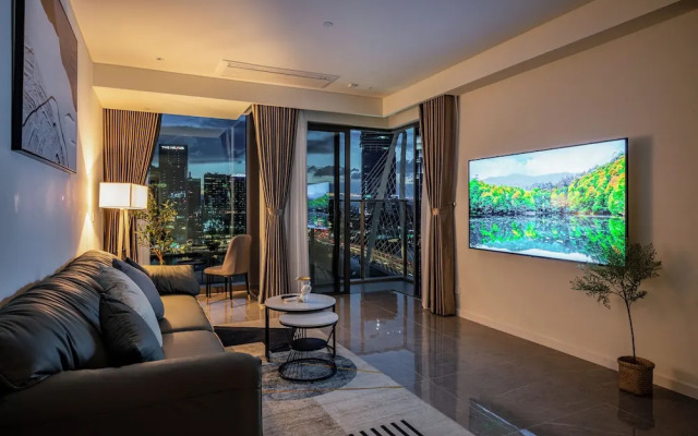 The Opera Residence Luxury Vacation