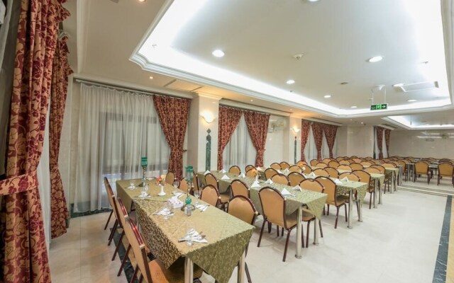 Al Mukhtara Golden