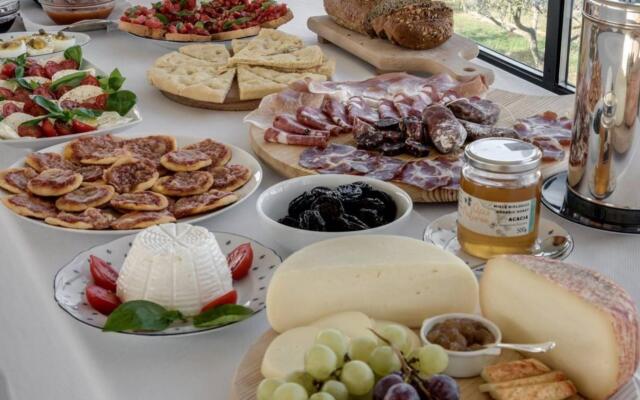 Splendid Luxury Villa Between Montepulciano and Pienza-dionora