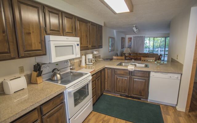 Pennay's at River Run