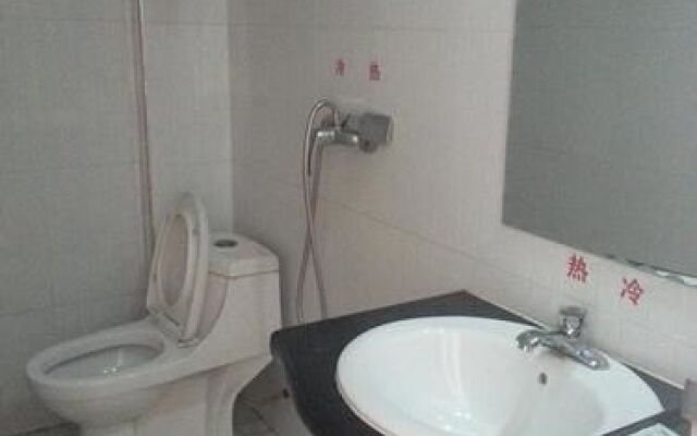 Wuhan Tianlun Holiday Hotel