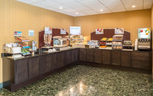 Holiday Inn Express Philadelphia NE - Bensalem by IHG