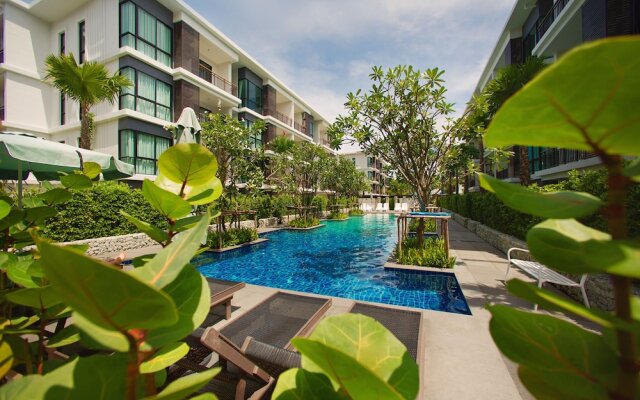 Suite Enu by TropicLook