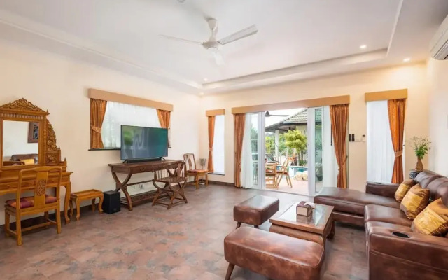 Sahaswara Luxury Villa Pattaya