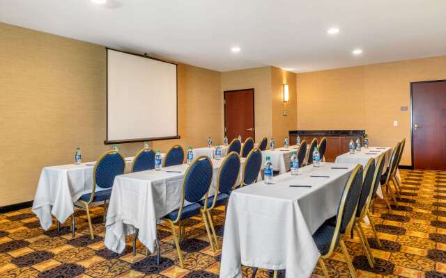 Comfort Suites San Antonio North - Stone Oak