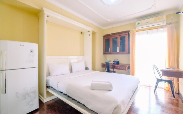 Stunning Studio With Great View At Bogor Valley Apartment