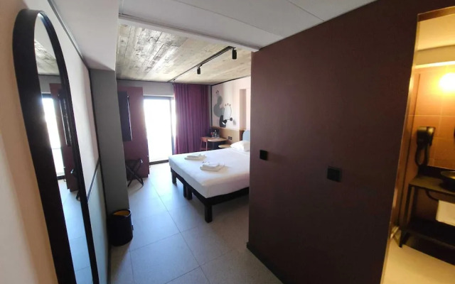ibis Styles ST Pauls Bay Malta