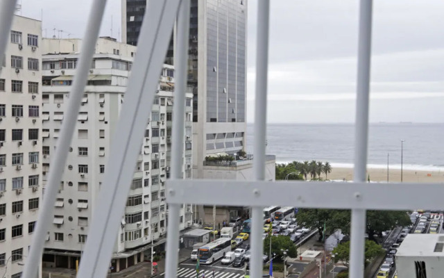 LinkHouse Beautiful High Floor 1-BDR c2-0036