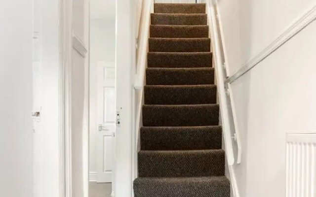 Inviting 3-bedroom Home in Liverpool With Parking