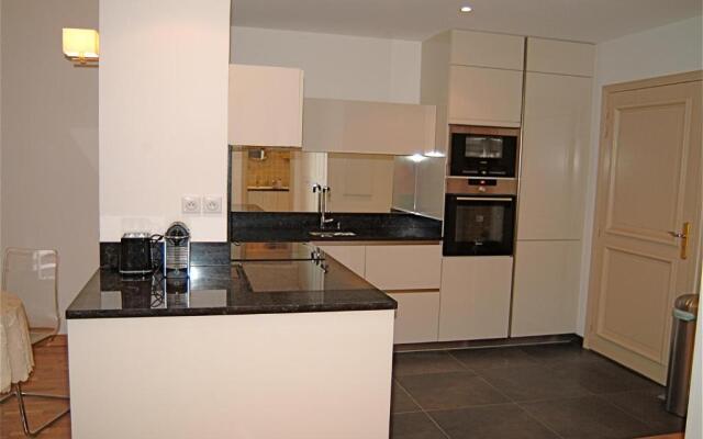 Golden Triangle 2Br/2Ba