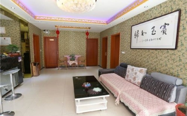 Xi'an Aiweixin Theme Hotel