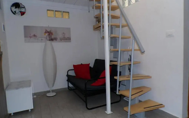 Astra Wi-fi Studio Apartment in the Historic Center
