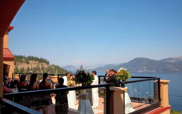 La Casa Lakeside Resort