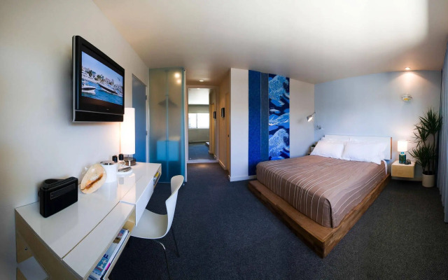 The Pearl Hotel