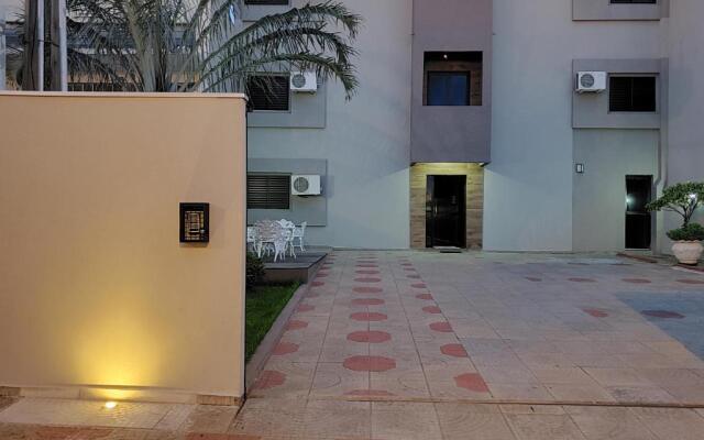Paradise Hotel